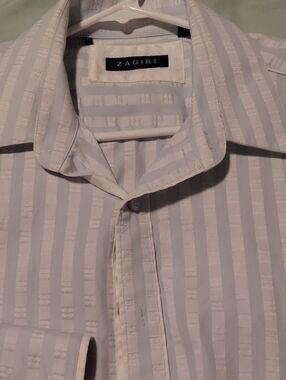 Zagiri White Textured Stripe Men's Button-Down Shirt